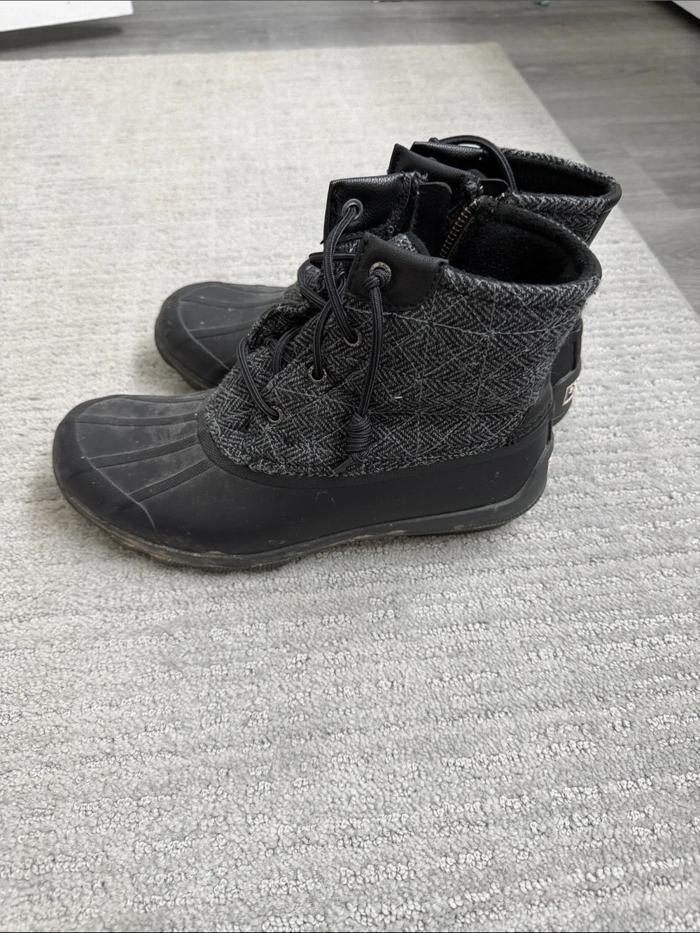 Sperry Women’s Black Lace-Up Duck Boots